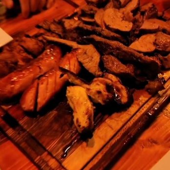 El Churrascaso - 1 lb parrilla (chicken, chorizo, pichana, pork tender, churrasco) - Steakhouses Near Me - Miramar, Florida