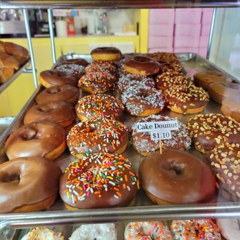 Christy's Donuts - Donuts Near Me - Milpitas, California Christy's Donuts - Donuts Near Me - Milpitas, California