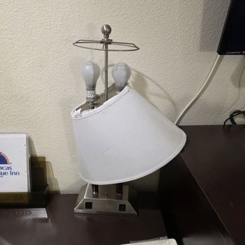Americas Best Value Inn Calimesa - Broken lamp shade - Hotels Near Me - Calimesa, California Americas Best Value Inn Calimesa - Broken lamp shade - Hotels Near Me - Calimesa, California