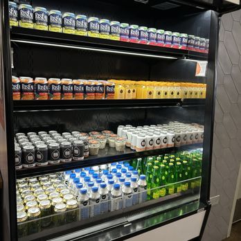 Big Shoulders Coffee - Grab n go selection - Coffee Roasteries Near Me - Chicago, Illinois