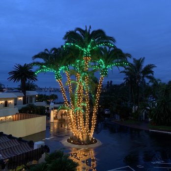 Bahia Resort Hotel - Nice holiday decoration at the hotel. - San Diego, CA