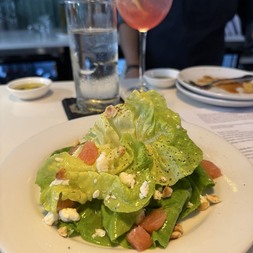 Bari Ristorante - Lattuga Salad - Italian Near Me - Memphis, Tennessee