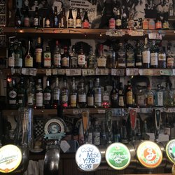 Snotty - Well stocked bar!