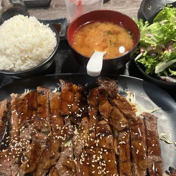 Sushi Pro - Beef teriyaki bento - Japanese Near Me - San Jose, California