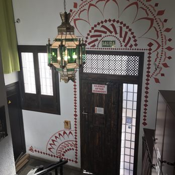 Oasis Backpackers - Hostels Near Me - Granada, GR