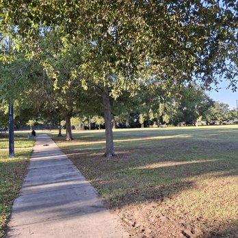 Rock Lake Park - Parks Near Me - Orlando, Florida