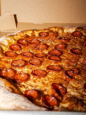 Rebellion Pizza by null
