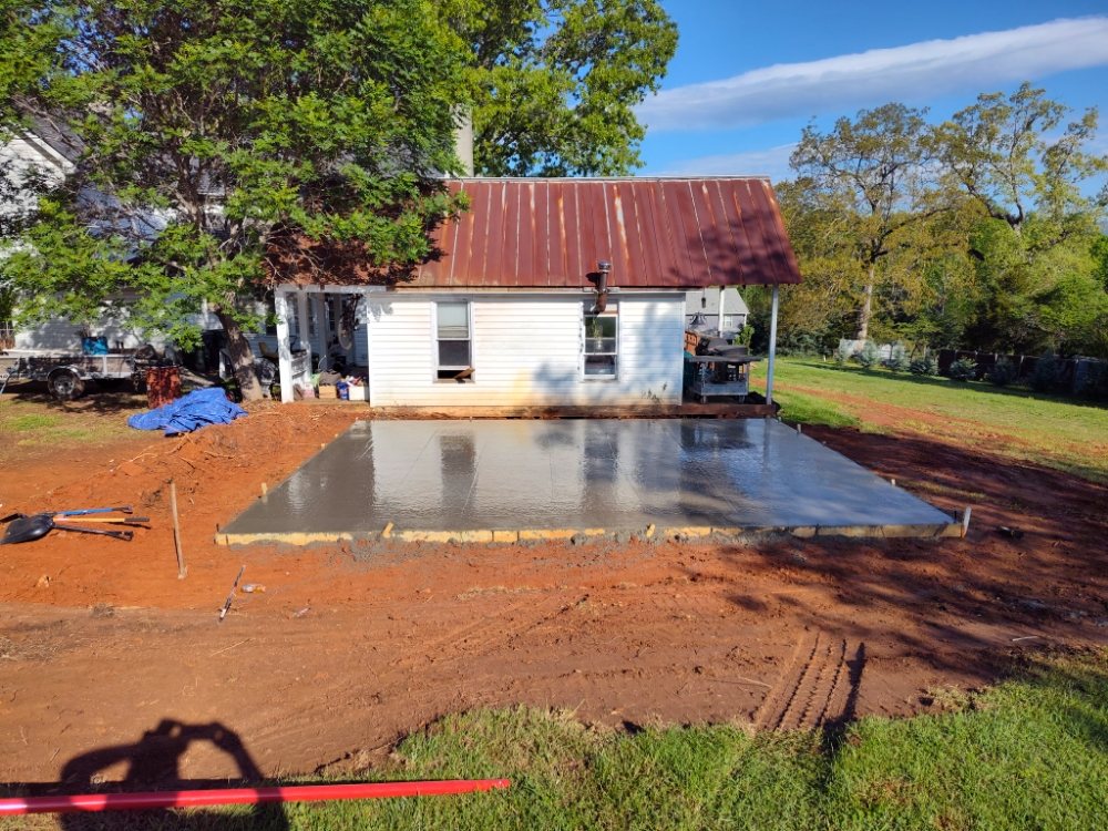 Slide of D L McAllister Construction