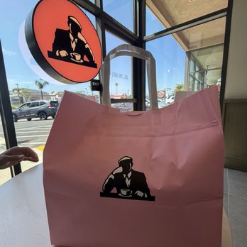 Joe & The Juice - Love their pink to go bags - Juice Bars & Smoothies Near Me - Costa Mesa, California