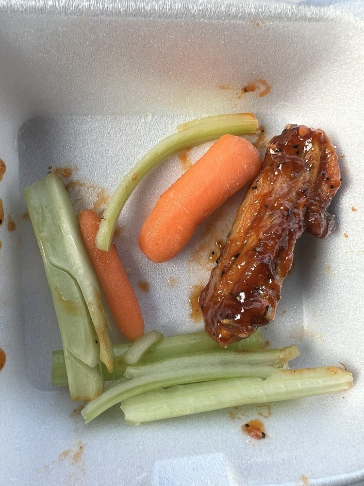 Food from Hackett Hot Wings