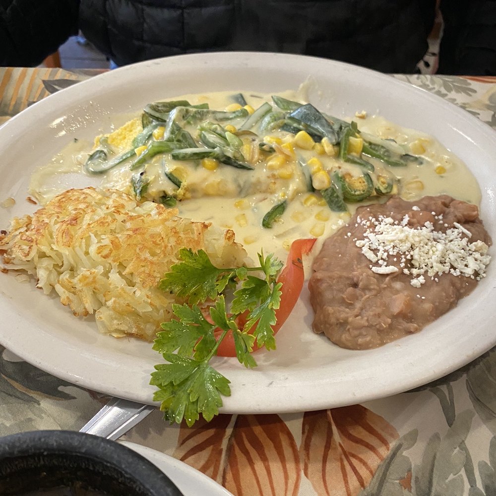 Las Cazuelitas Restaurant Bar - Poblano omelete sooooo good - Party & Event Planning Near Me - Ensenada, BCN
