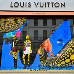 LV x Yayoi Kusama (2023)