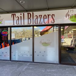 Tail Blazers - Front - outside
