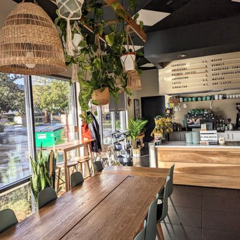 Lele Cake - Table - Coffee & Tea Near Me - Los Gatos, California