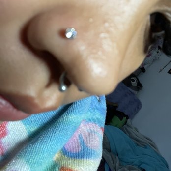 Queens of Needles - Perfectly healing stud nose piercing - Tattoo Near Me - Northridge, California Queens of Needles - Perfectly healing stud nose piercing - Tattoo Near Me - Northridge, California