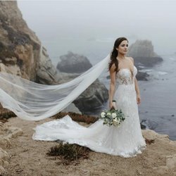 Beauty Haven - Our beautiful bride wanted a winter glow for her coastal elopement.