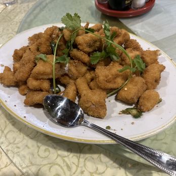New Moon Restaurant - Fried fish - Chinese Near Me - San Ramon, California