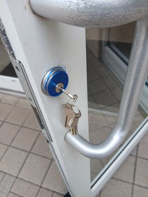 Commercial Lockout Services - Specialize in Commercial Lockout Services!