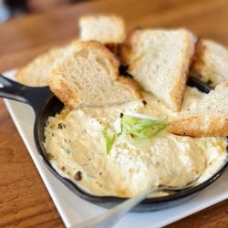 Whitecaps Pizza - Crab and jalapeño dip