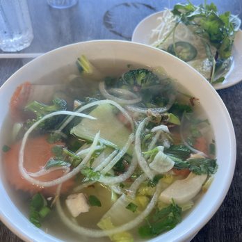 Pho Craze - V3. Veggie and Tofu Noodle Soup (they forgot the tofu and gave me 5 smallish squares of tofu once I told them) - Vietnamese Near Me - Pinole, California Pho Craze - V3. Veggie and Tofu Noodle Soup (they forgot the tofu and gave me 5 smallish squares of tofu once I told them) - Vietnamese Near Me - Pinole, California