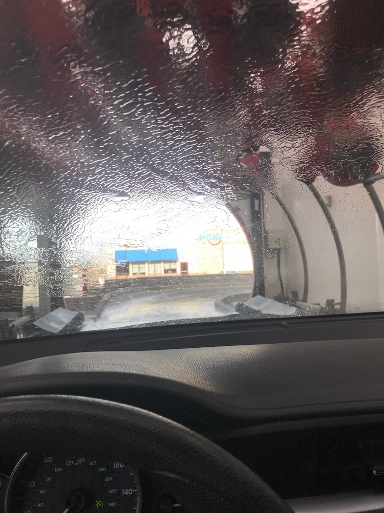 ROCKIN’ BUBBLES CAR WASH Updated August 2024 719 N Charles St