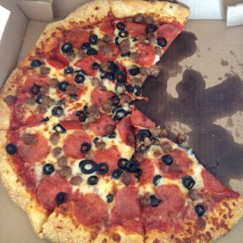Big Slice Pizza - My half cheese pizza was a fail - Pizza Near Me - Fullerton, California Big Slice Pizza - My half cheese pizza was a fail - Pizza Near Me - Fullerton, California