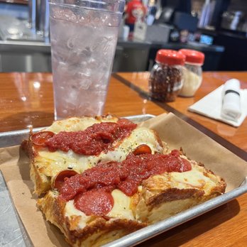Rendezvous Pizza - Red top original, my first choice - Pizza Near Me - Oklahoma City, Oklahoma Rendezvous Pizza - Red top original, my first choice - Pizza Near Me - Oklahoma City, Oklahoma