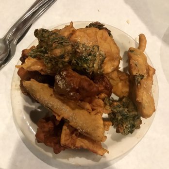 Taj Mahal Indian Restaurant - Vegetable Pakora - Indian Near Me - Carol Stream, Illinois Taj Mahal Indian Restaurant - Vegetable Pakora - Indian Near Me - Carol Stream, Illinois