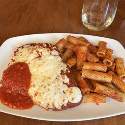 Avanti Trattoria - Veal Parmesan