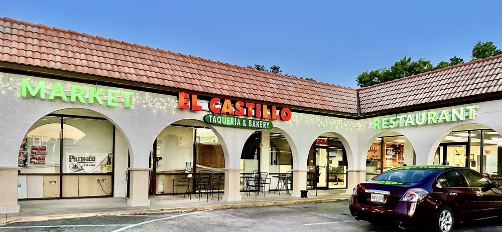 El Castillo Market & Restaurant