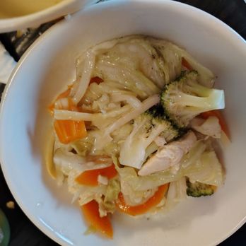 Aree Thai Food - Thai Near Me - Kealakekua, Hawaii