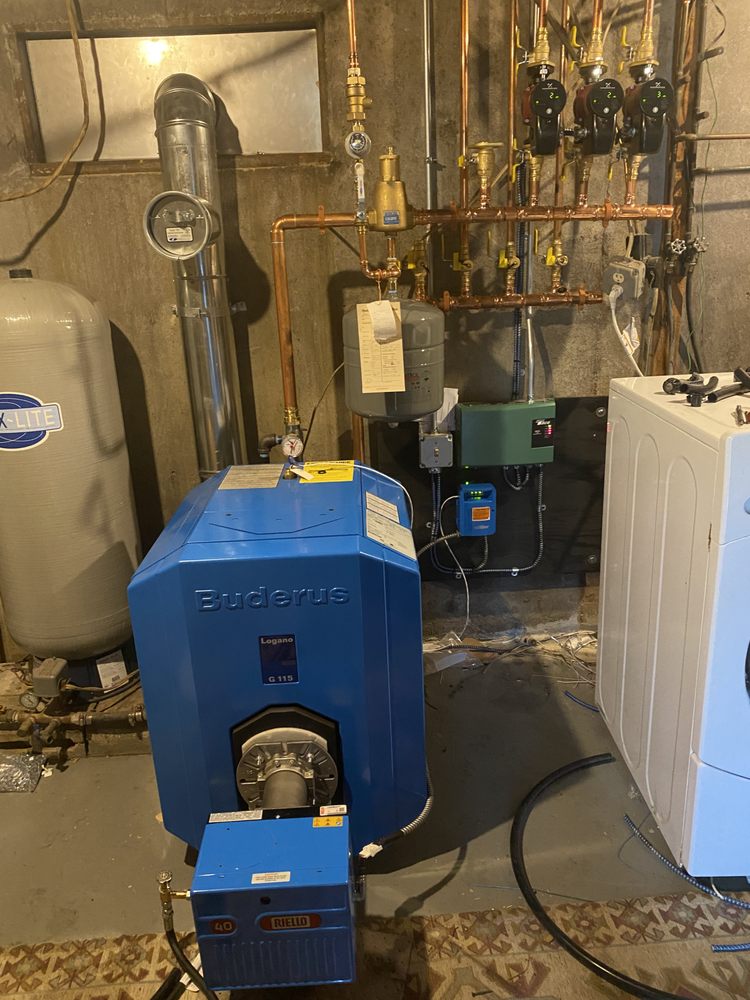 Slide of CDH Plumbing and Heating