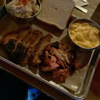 Stubb's Bar-B-Q - Stubbs Minor Meats: Angus Beef Brisket & Pulled Pork Sides: Mac & Cheese & Potato Salad - Barbeque Near Me - Austin, Texas