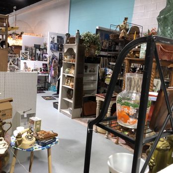 East Bay Emporium - Antiques Near Me - Webster, Texas East Bay Emporium - Antiques Near Me - Webster, Texas