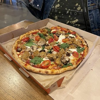 Blaze Pizza - Pizza Near Me - Kalamazoo, Michigan