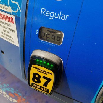 Exxon - Today's regular gas price $2.69 - Gas Stations Near Me - Miami, Florida