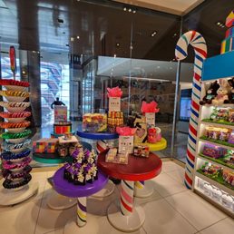 【NY限定】 パスポートケース Dylan's Candy Bar NY限定】 パスポートケース Dylan's Candy Bar ニューヨーク