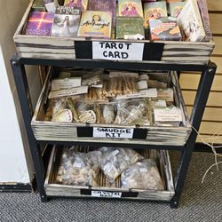 Inner Light Metaphysical & Divine Connections - Hundreds of oracle and Tarot decks
