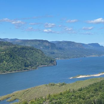 Vista House At Crown Point - North View - Landmarks & Historical Buildings Near Me - Corbett, Oregon