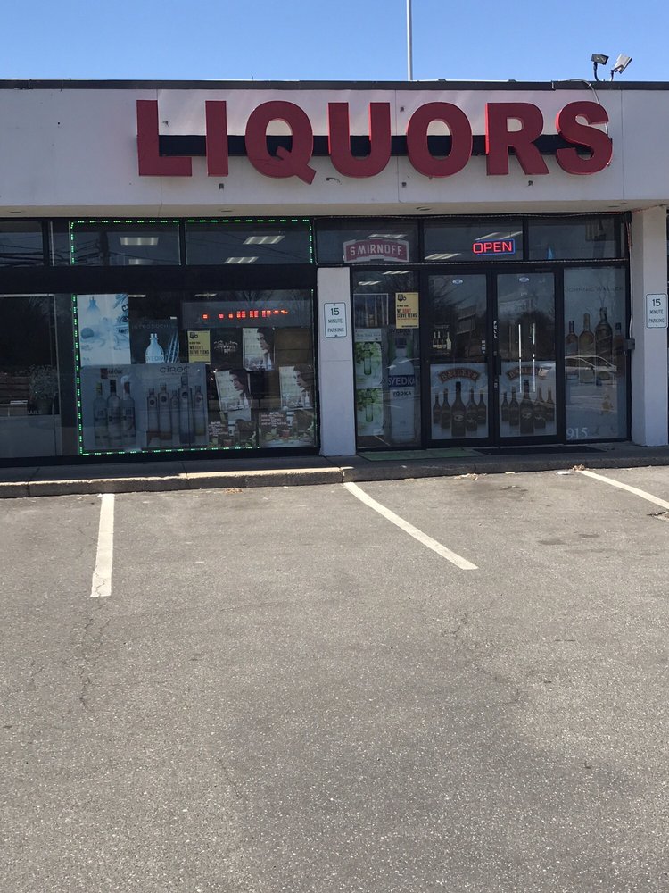 NINE STAR FINE WINE & LIQUORS Updated September 2024 915 Merrick