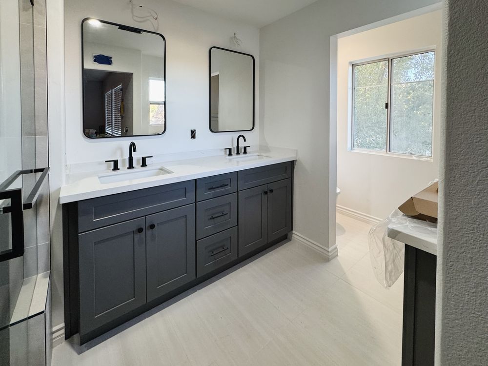 Slide of Maingreen Remodel & Construction