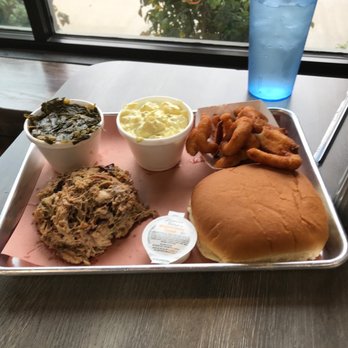Rocky Mount Smokehouse BBQ - Pulled pork Platter - Barbeque Near Me - Rocky Mount, Virginia Rocky Mount Smokehouse BBQ - Pulled pork Platter - Barbeque Near Me - Rocky Mount, Virginia