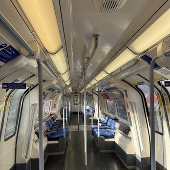 Jubilee Line - Public Transportation Near Me - London, XGL Jubilee Line - Public Transportation Near Me - London, XGL