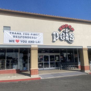 Super Pets - Message to first responders and LA - Pet Stores Near Me - Orange, California