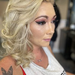 Le'Vire Blow Dry & Beauty Atelier - Hair and Makeup