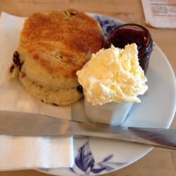 Teare Woods - Retrato de un Cream Tea.
