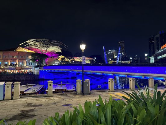 JUMBO Seafood - Riverside Point by null