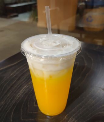 Mama Made Thai by null