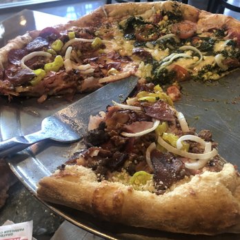 Mellow Mushroom Brandon - Great pizza, great service - Pizza Near Me - Brandon, Florida