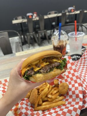 SMASHWAY BURGERS by null